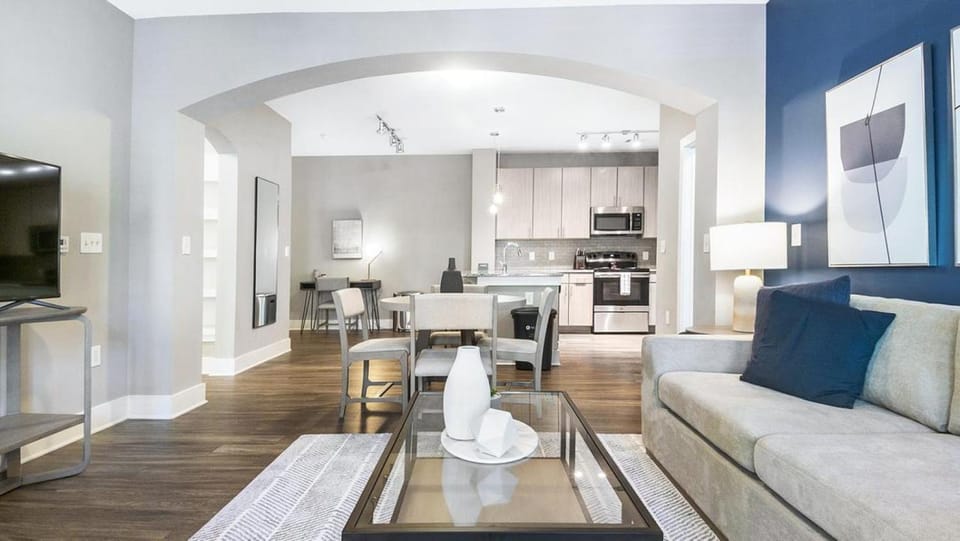 Landing Modern Apartment with Amazing Amenities (ID7332X93) Apartment in Stono River