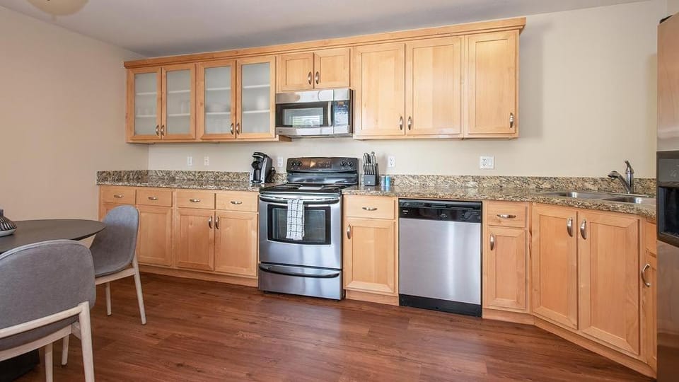 Landing Modern Apartment with Amazing Amenities (ID7192X11) Apartment in Arden-Arcade