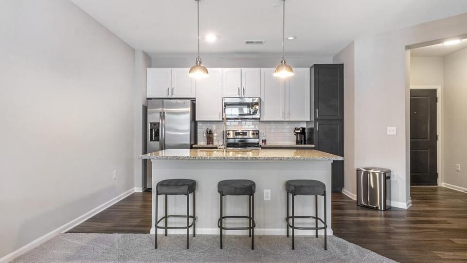 Landing Modern Apartment with Amazing Amenities (ID8418X83) Apartment in Lake Wylie