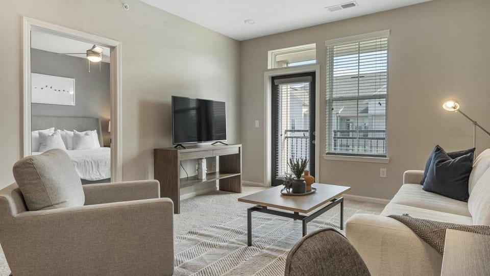 Landing Modern Apartment with Amazing Amenities (ID8418X83) Apartment in Lake Wylie