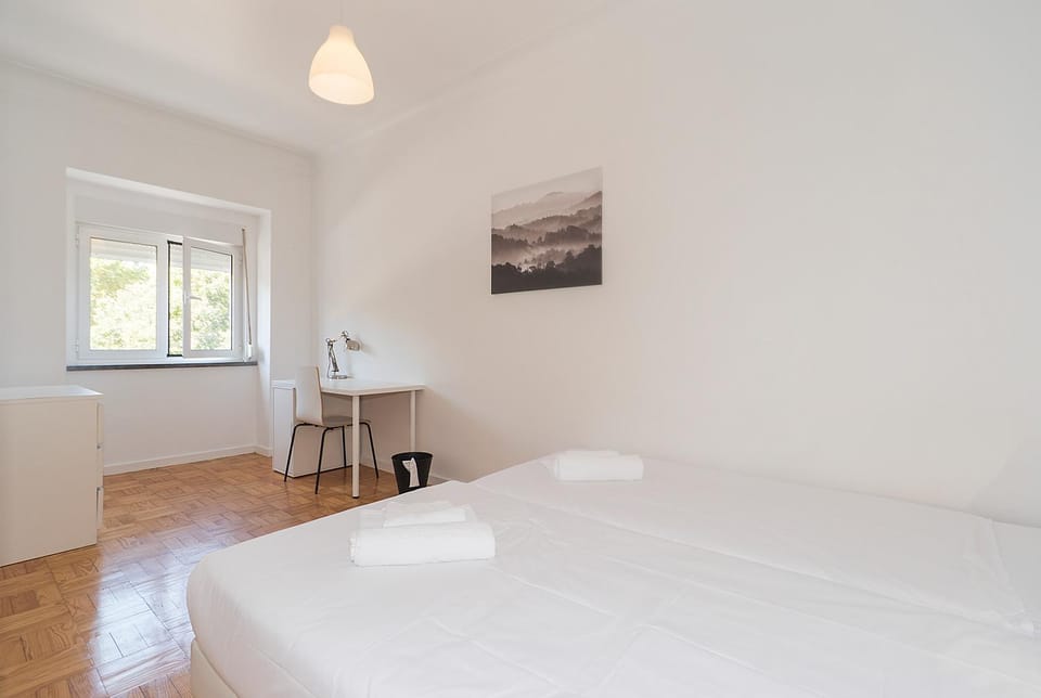 HOUZE Four Bedroom Apartment near Lisbon Zoo Apartment in Lisbon