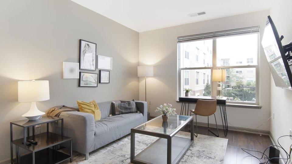 Landing Modern Apartment with Amazing Amenities (ID1402) Apartment in Alexandria