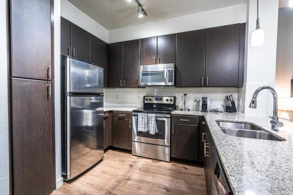 Landing Modern Apartment with Amazing Amenities (ID2934X06) Apartment in San Antonio