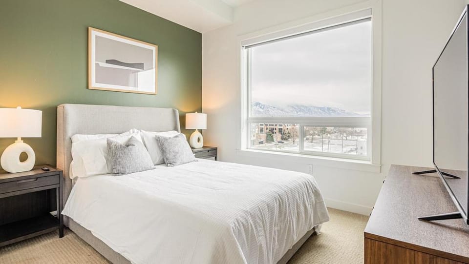 Landing Modern Apartment with Amazing Amenities (ID4309X56) Apartment in Salt Lake City