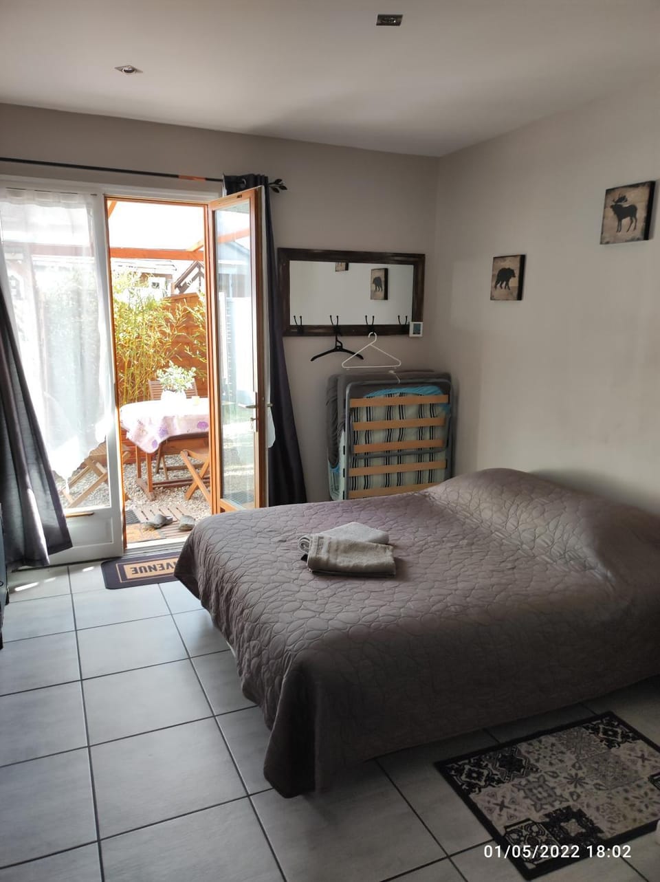 Patio, Bedroom