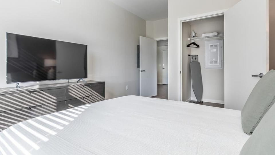 Landing Modern Apartment with Amazing Amenities (ID8003X42) Apartment in Orlando