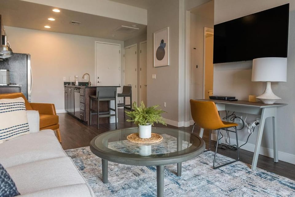 Landing Modern Apartment with Amazing Amenities (ID1661) Apartment in Rhodes Ranch