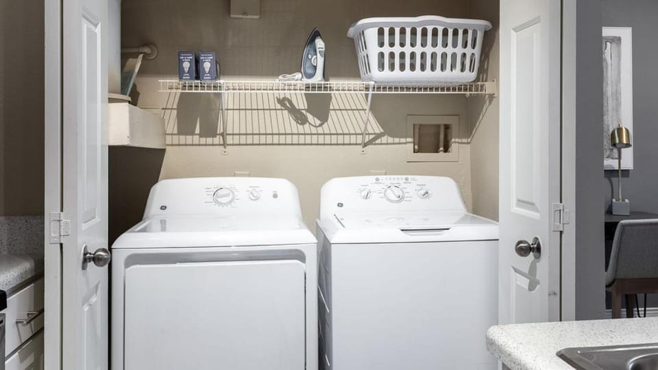 Landing Modern Apartment with Amazing Amenities (ID6320X56) Apartment in Round Rock