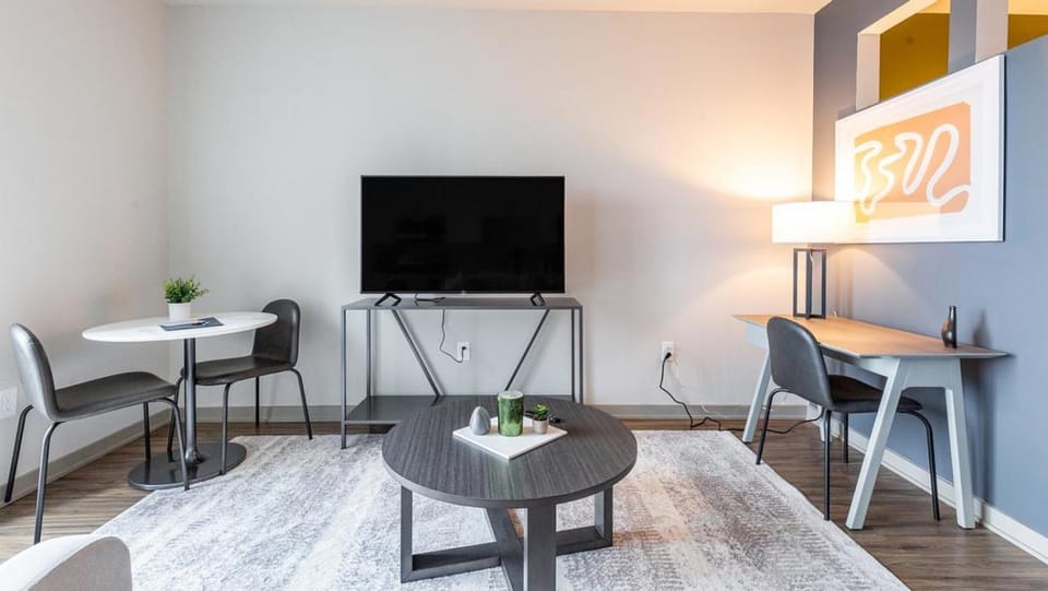Landing Modern Apartment with Amazing Amenities (ID6831X95) Apartment in Wilmington