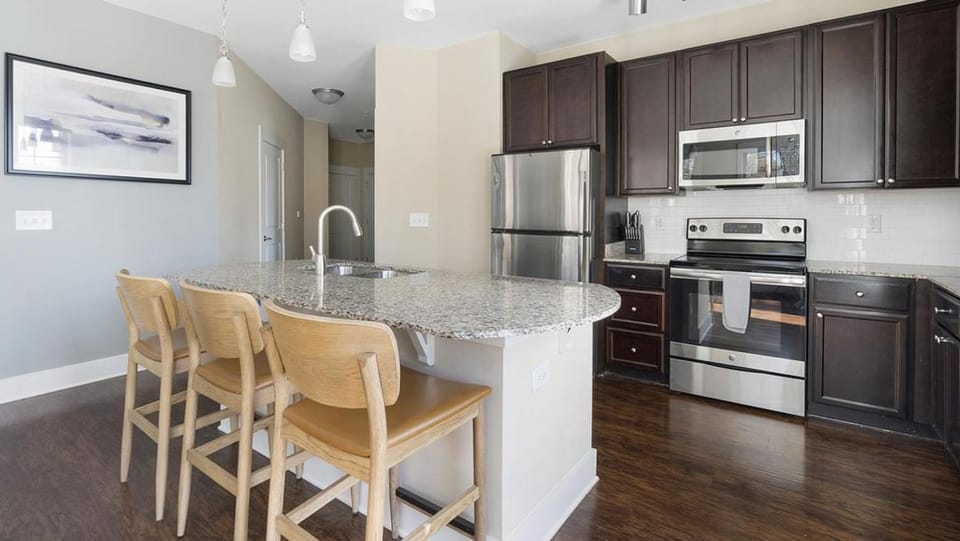 Landing Modern Apartment with Amazing Amenities (ID7823) Apartment in Raleigh