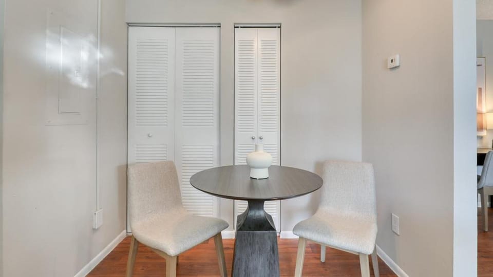 Landing Modern Apartment with Amazing Amenities (ID8526X47) Apartment in St Petersburg