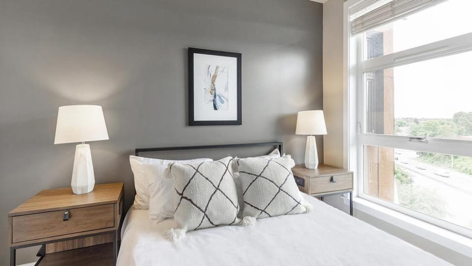 Landing Modern Apartment with Amazing Amenities (ID5083X43) Apartment in Sellwood - Moreland