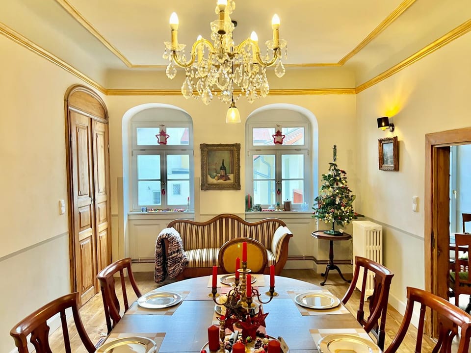 Oswald Hempel 2 OG Apartment in Saxony