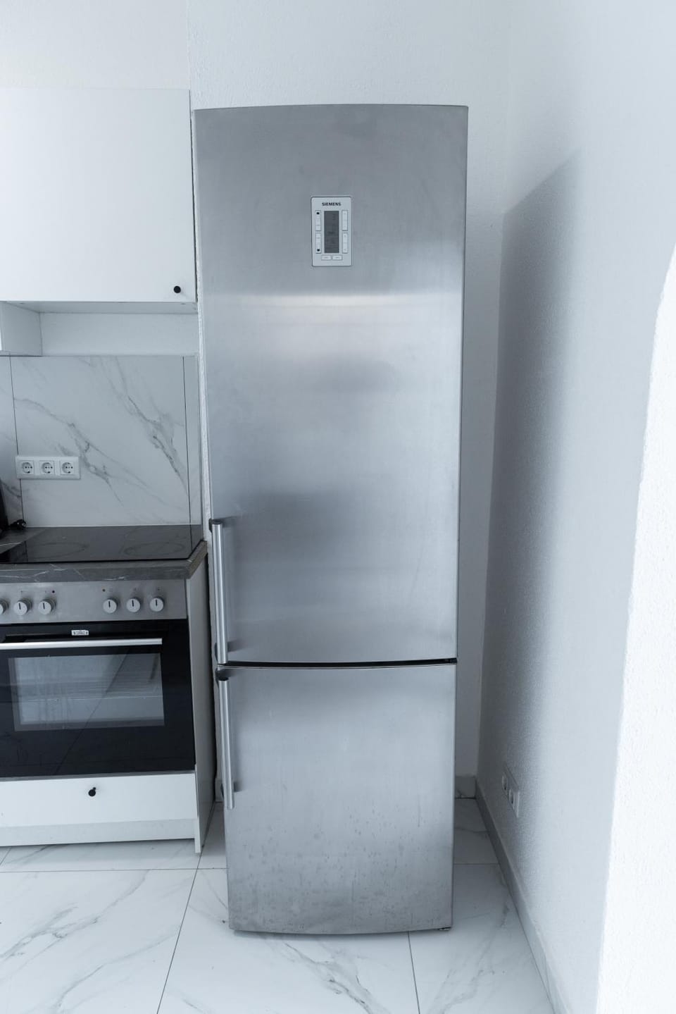 Kitchen or kitchenette, oven