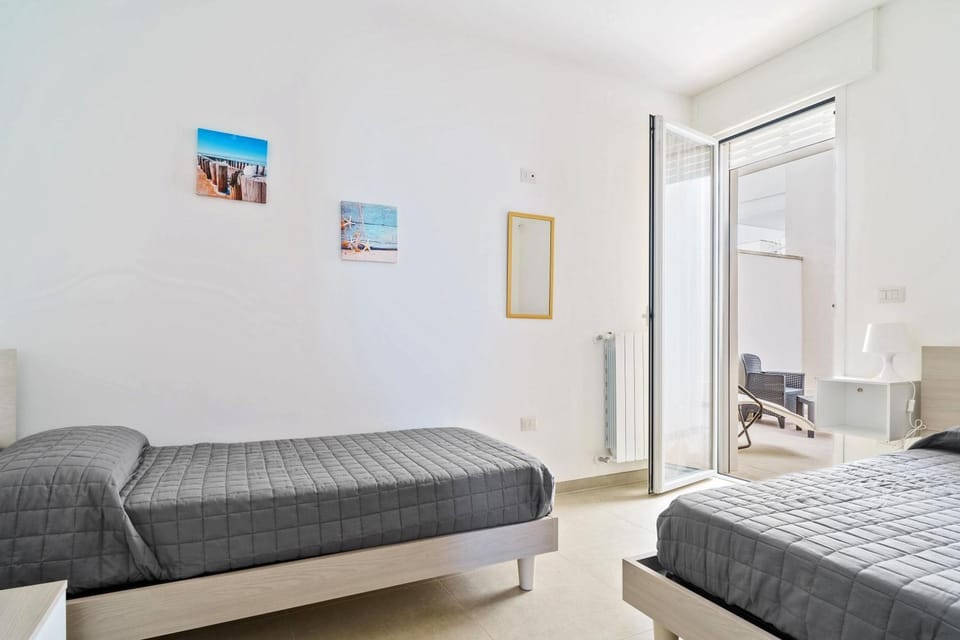 Property building, Living room, Bedroom