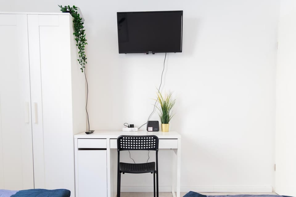 Communal lounge/ TV room, TV and multimedia, Evening entertainment