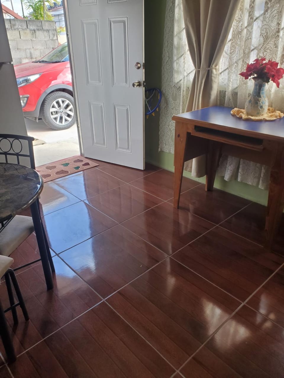 OverNite Comfort Apartment in Trinidad and Tobago