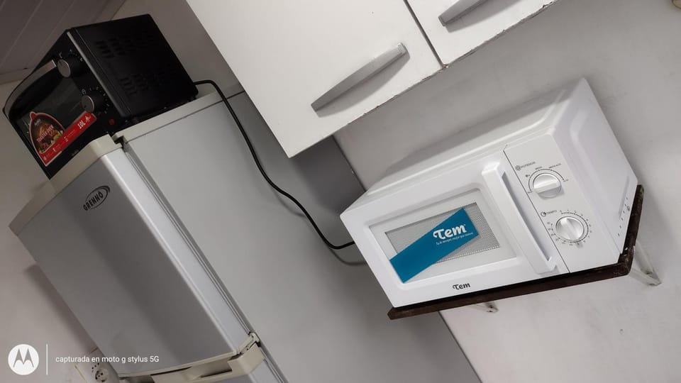 microwave, oven
