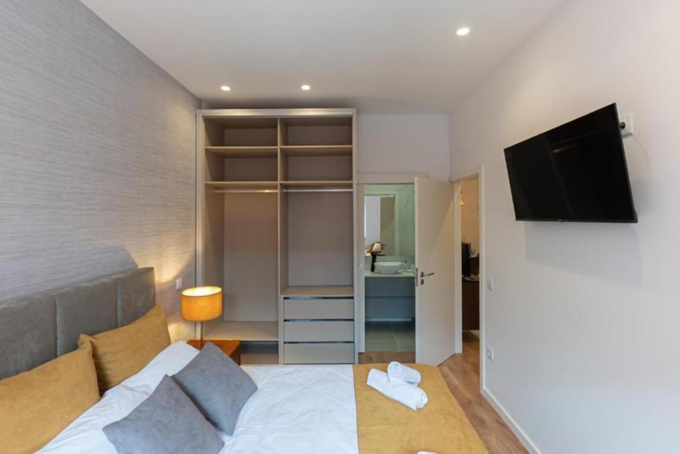 Living room, Bedroom