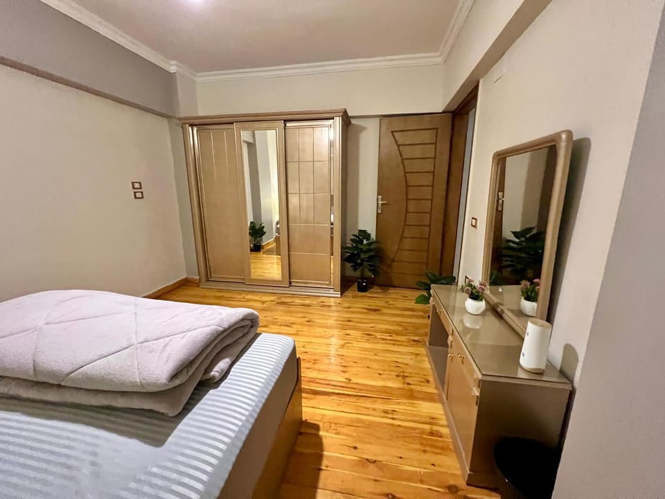 Bed, Bedroom, wardrobe