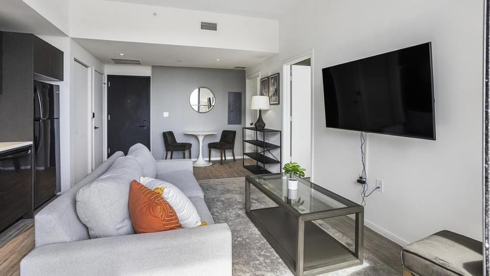 Landing Modern Apartment with Amazing Amenities (ID1407) Apartment in Fort Lauderdale