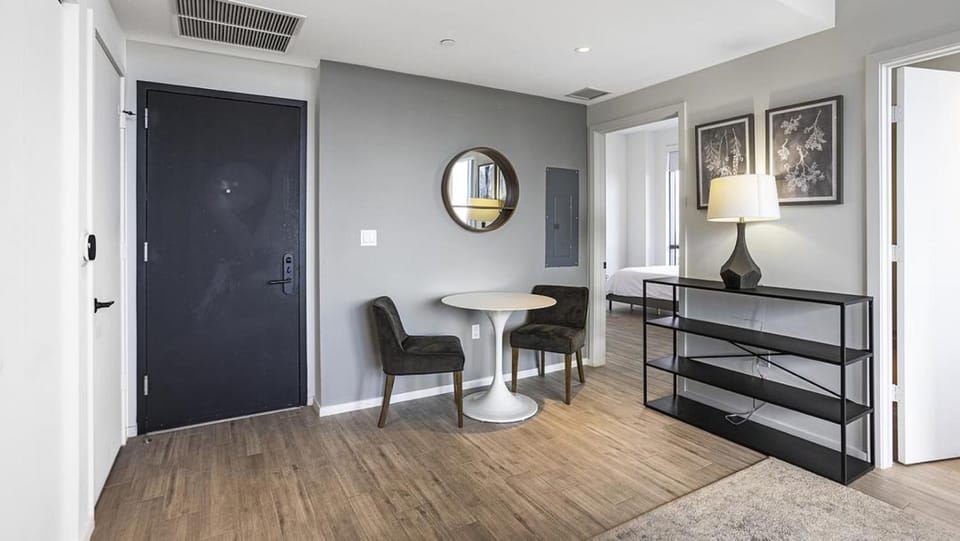 Landing Modern Apartment with Amazing Amenities (ID1407) Apartment in Fort Lauderdale