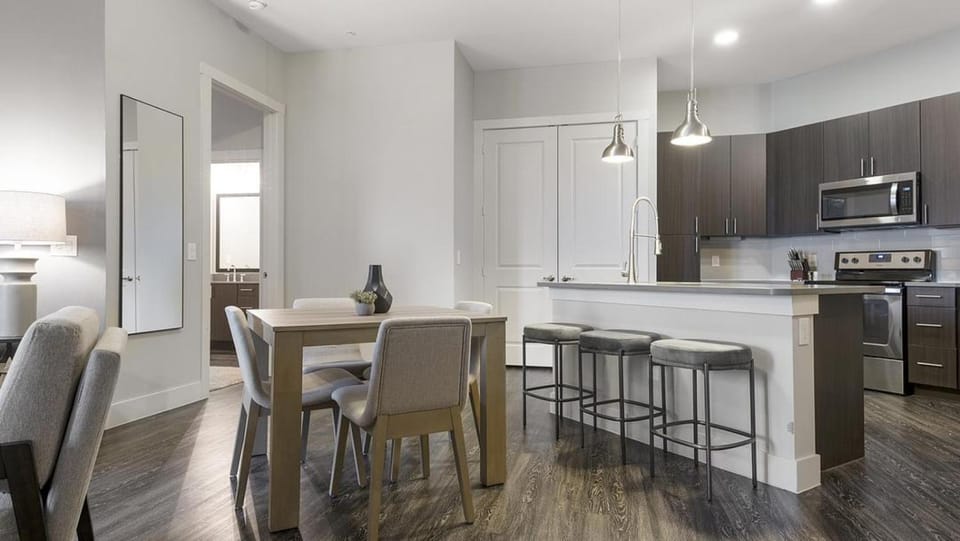 Landing Modern Apartment with Amazing Amenities (ID8776X23) Apartment in Fort Worth