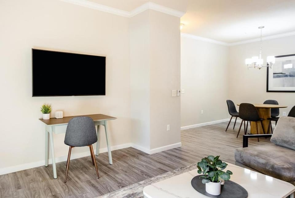 Landing Modern Apartment with Amazing Amenities (ID4278) Apartment in New River