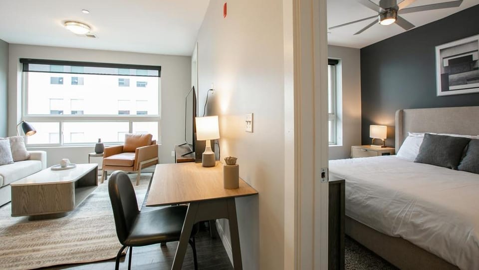 Landing Modern Apartment with Amazing Amenities (ID7744X77) Apartment in Newport