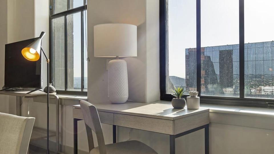 Landing Modern Apartment with Amazing Amenities (ID6802X67) Apartment in Baltimore