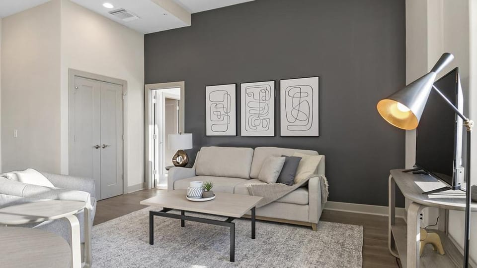 Landing Modern Apartment with Amazing Amenities (ID6802X67) Apartment in Baltimore