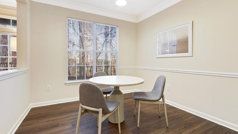Landing Modern Apartment with Amazing Amenities (ID2060X23) Apartment in Georgia