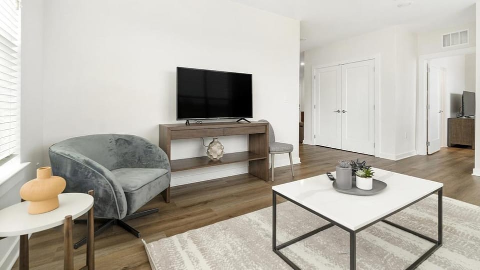 Landing Modern Apartment with Amazing Amenities (ID1971X10) Apartment in Bala Cynwyd