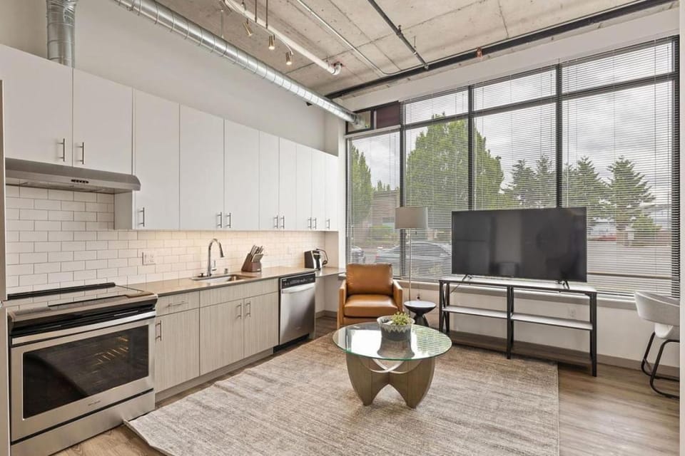 Landing Modern Apartment with Amazing Amenities (ID3794X39) Apartment in Kent