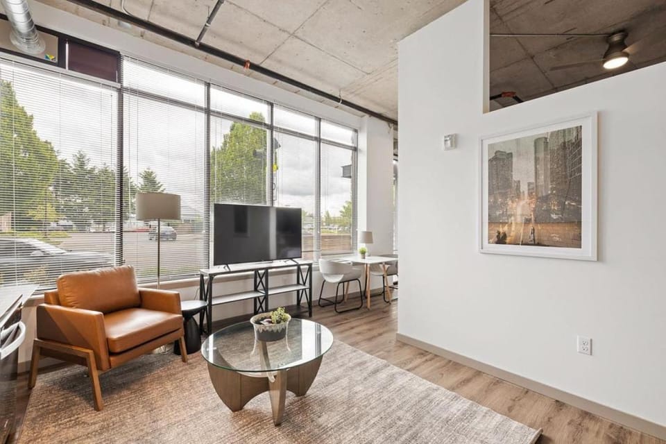 Landing Modern Apartment with Amazing Amenities (ID3794X39) Apartment in Kent