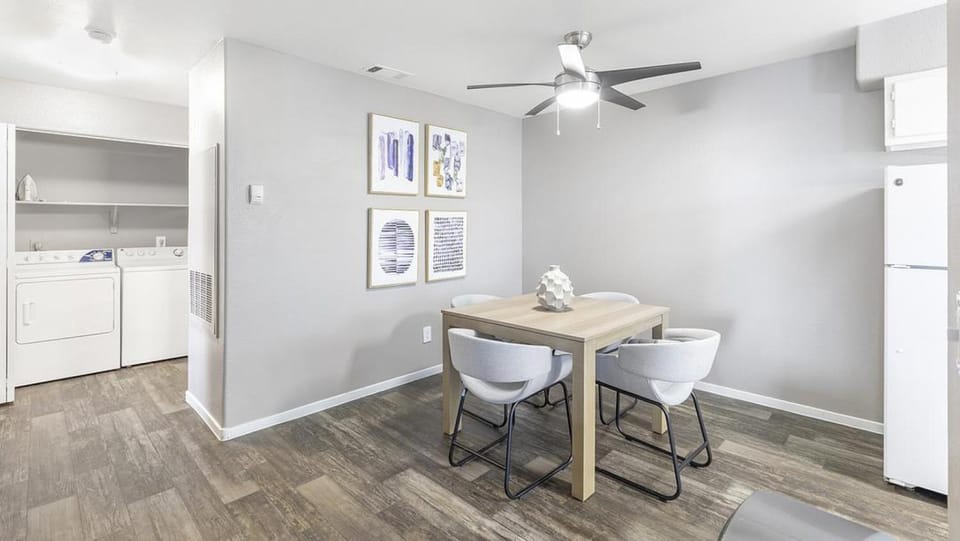 Landing Modern Apartment with Amazing Amenities (ID1009X961) Apartment in Paradise