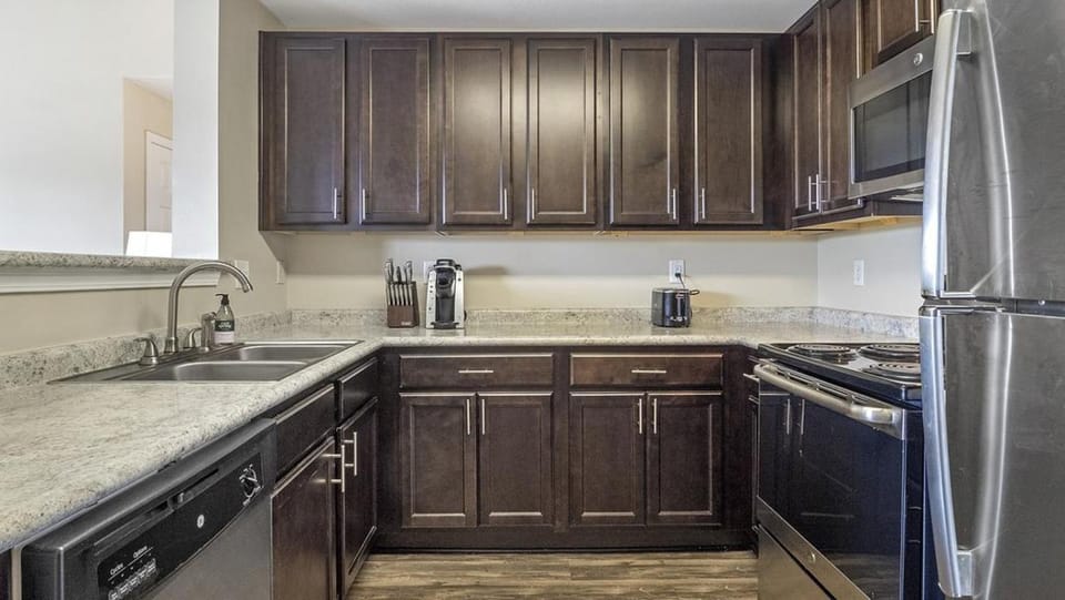 Landing Modern Apartment with Amazing Amenities (ID7856X82) Apartment in Chesterfield County
