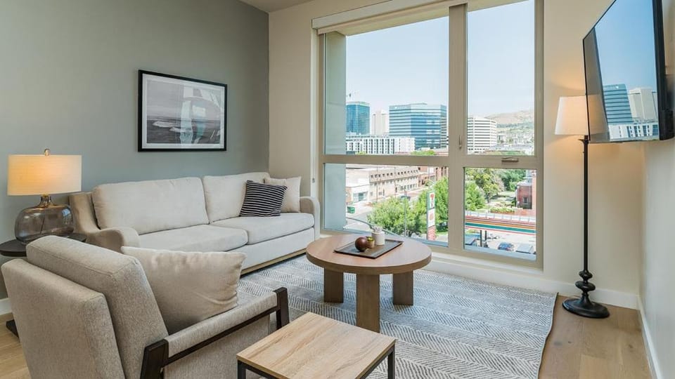 Landing Modern Apartment with Amazing Amenities (ID6454X40) Apartment in Salt Lake City