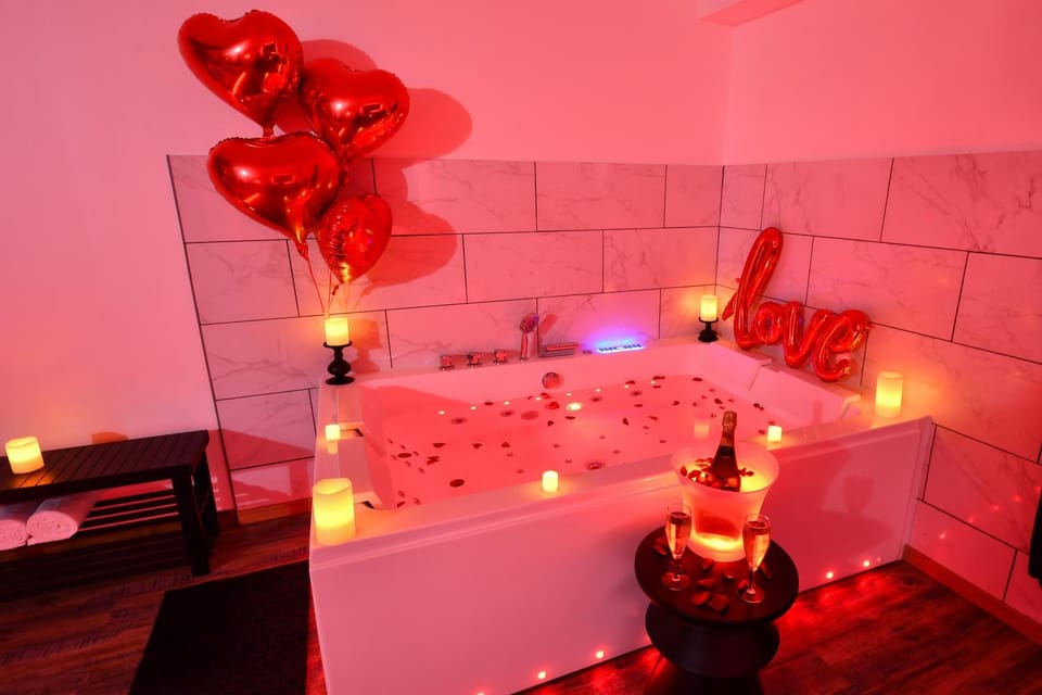 Hot Tub, Spa and wellness centre/facilities, Bath