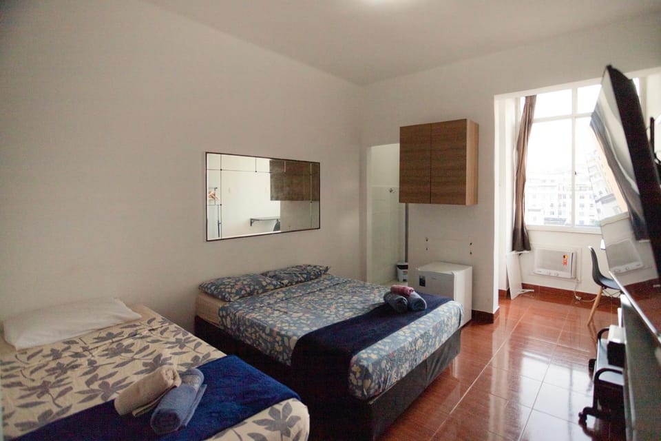 Bed, TV and multimedia, Photo of the whole room