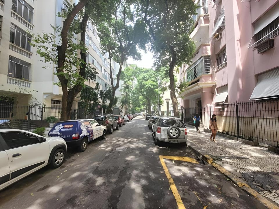 Neighbourhood
