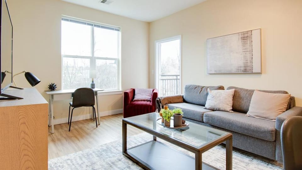 Landing Modern Apartment with Amazing Amenities (ID7221X88) Apartment in Maryland