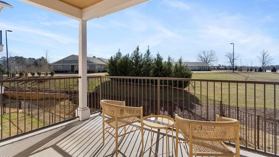Landing Modern Apartment with Amazing Amenities (ID8233X73) Apartment in South Carolina