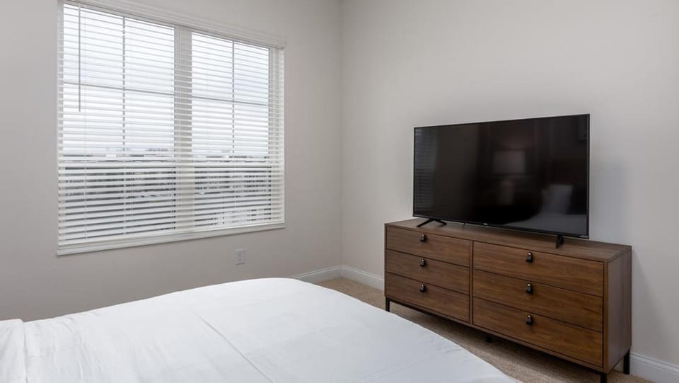 Landing Modern Apartment with Amazing Amenities (ID8151X06) Apartment in Ohio