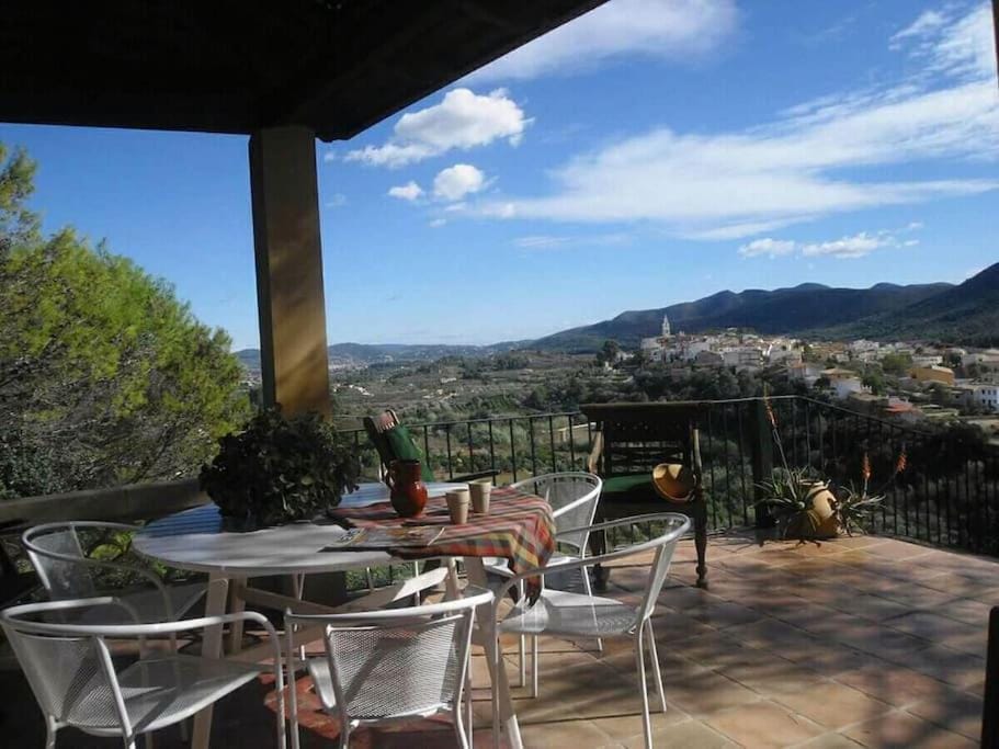 Natural landscape, View (from property/room), Balcony/Terrace, Balcony/Terrace, Dining area