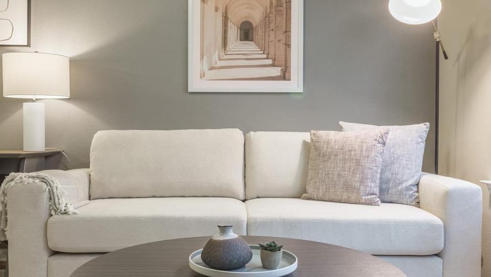 Landing Modern Apartment with Amazing Amenities (ID8503X21) Apartment in Oklahoma City