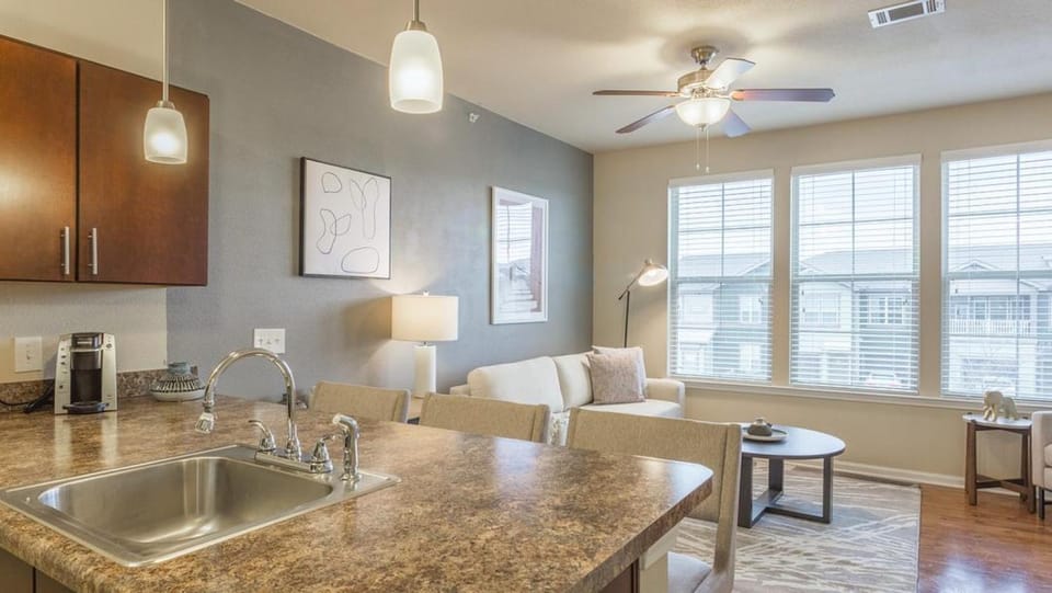 Landing Modern Apartment with Amazing Amenities (ID8503X21) Apartment in Oklahoma City