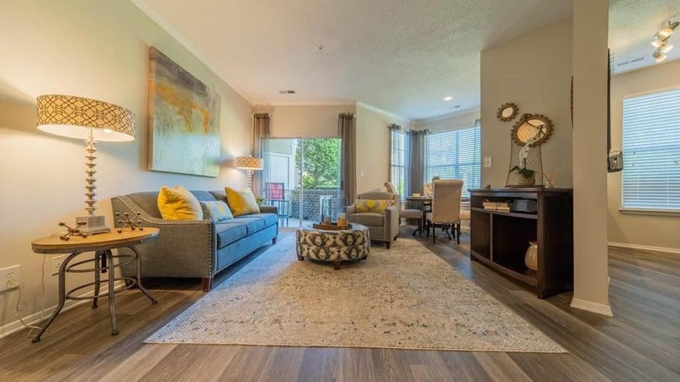 Landing Modern Apartment with Amazing Amenities (ID1735X20) Apartment in Greensboro
