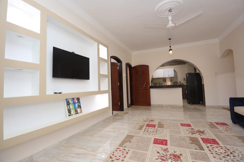 TV and multimedia, Evening entertainment