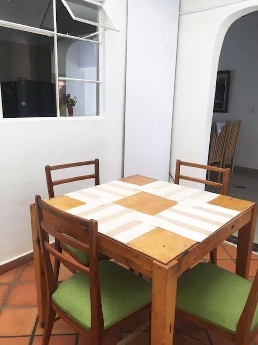 Living room, Dining area, Inner courtyard view